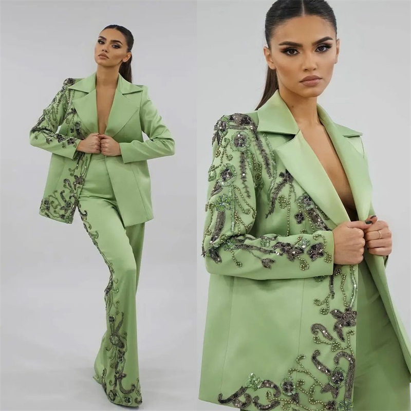 Women Formal Wear Designers - 디자이너 그린 새틴 여성용 정장 세트,
