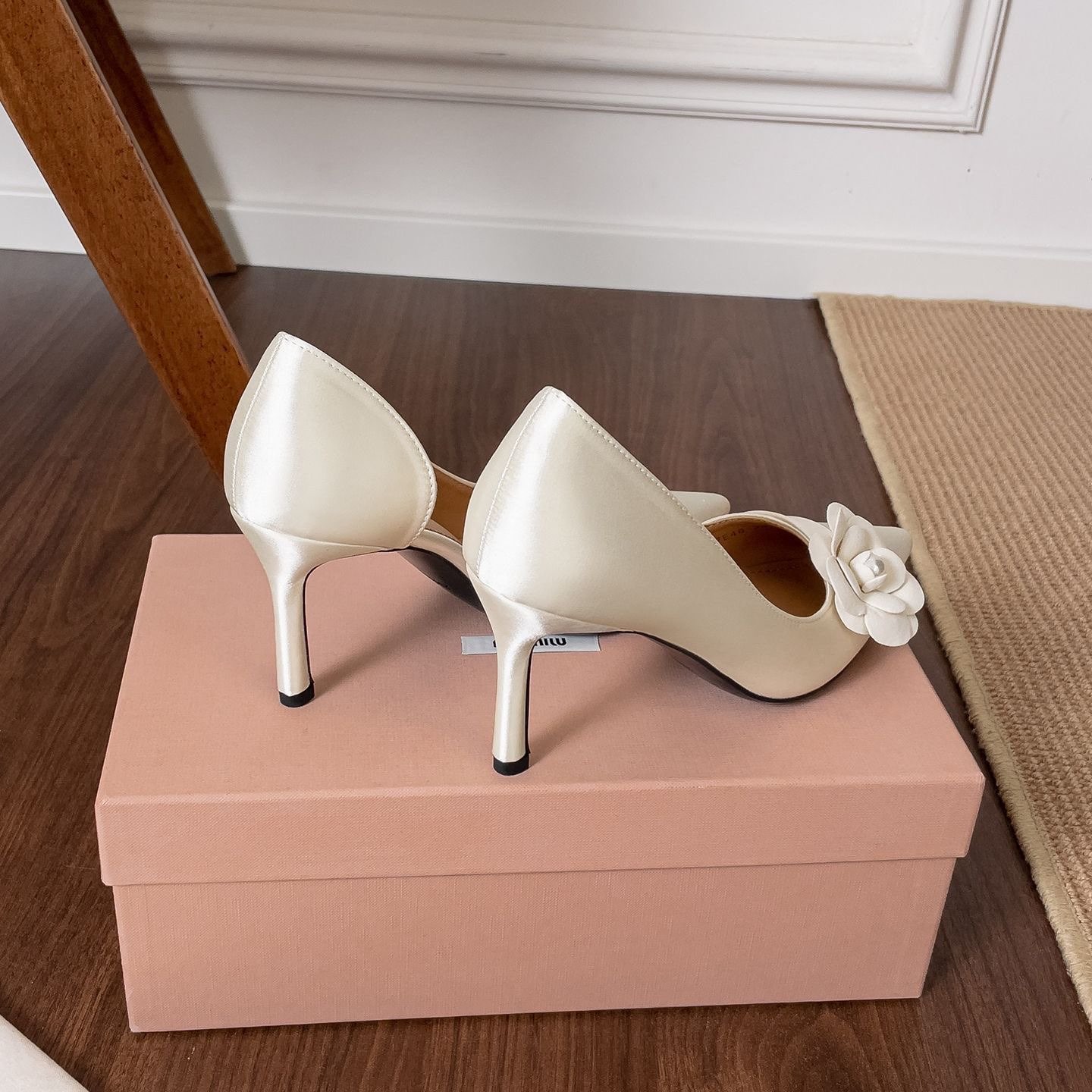새틴 포인티드 스틸레토 펌프스 여성용 플로럴 펄 얇은  - Women Formal Wear Footwear 리뷰 및 가격